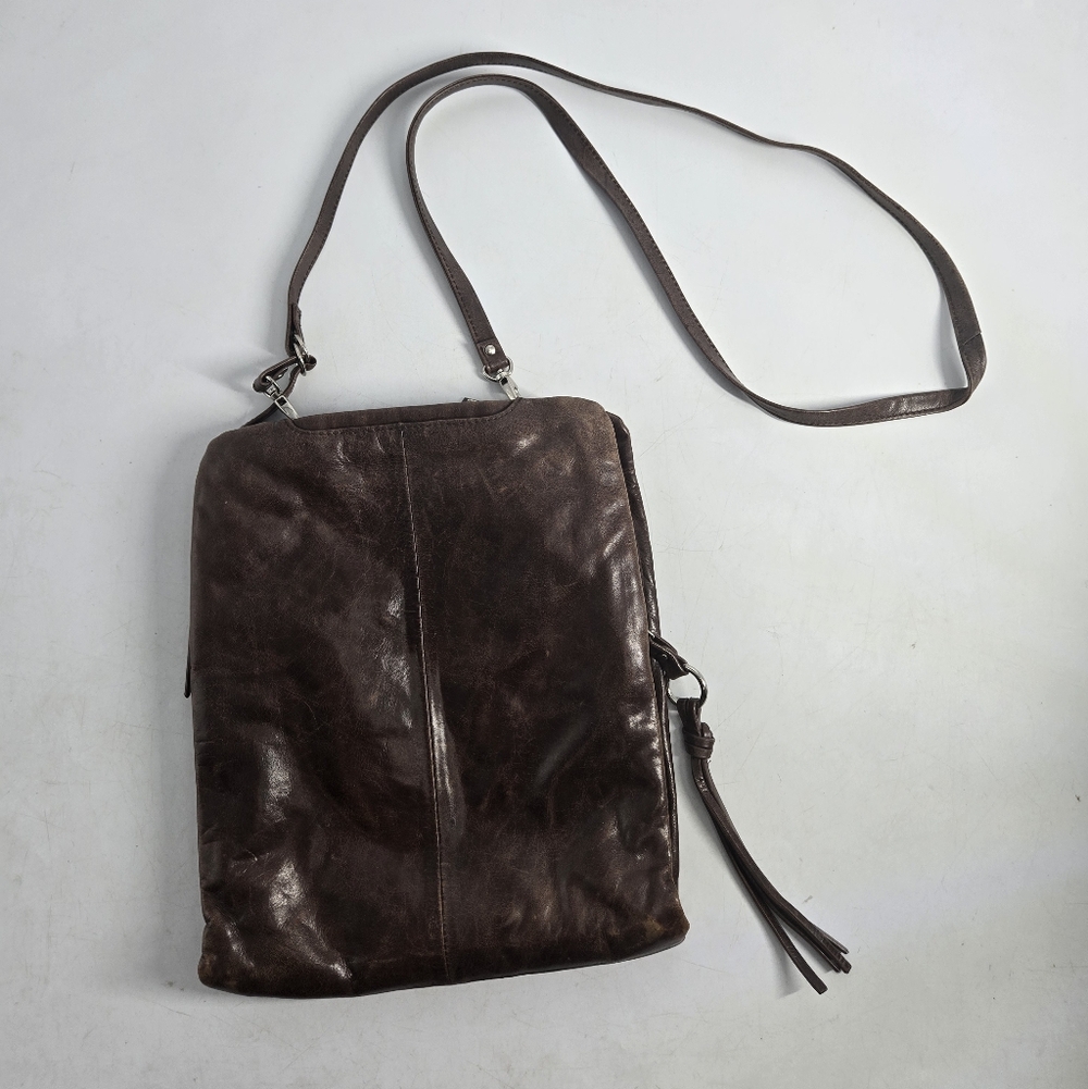 HOBO The Original Brown Glazed Distressed Leather Travel Organizer Crossbody Bag